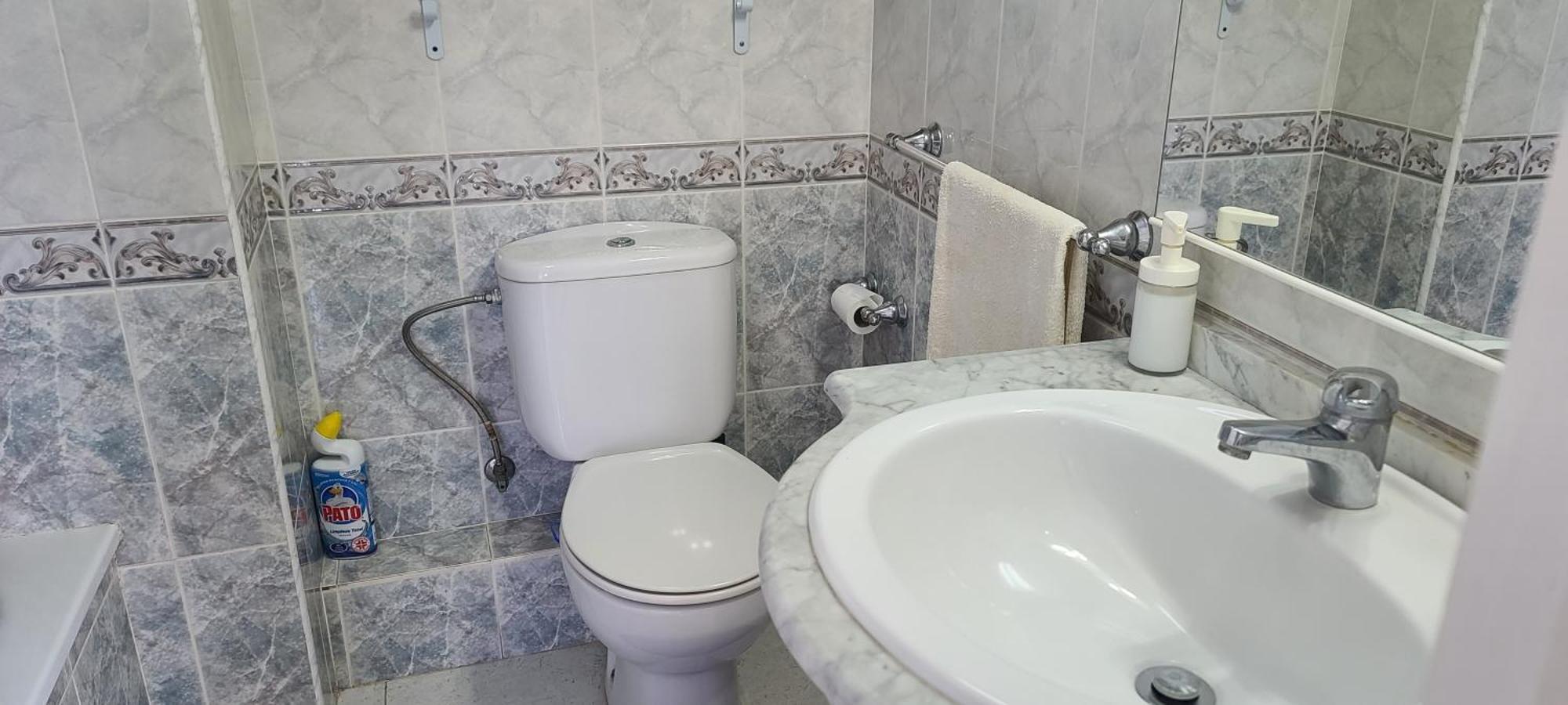 Acuario Shared Flat Piso Compartido Est Partage الشقة مشتركة Lejlighed Benalmádena Eksteriør billede